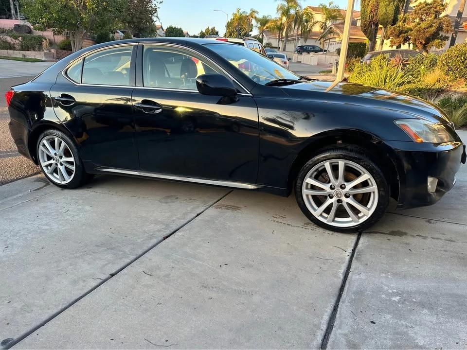 2007 Lexus IS 2nd Gen - Image 7 of 8