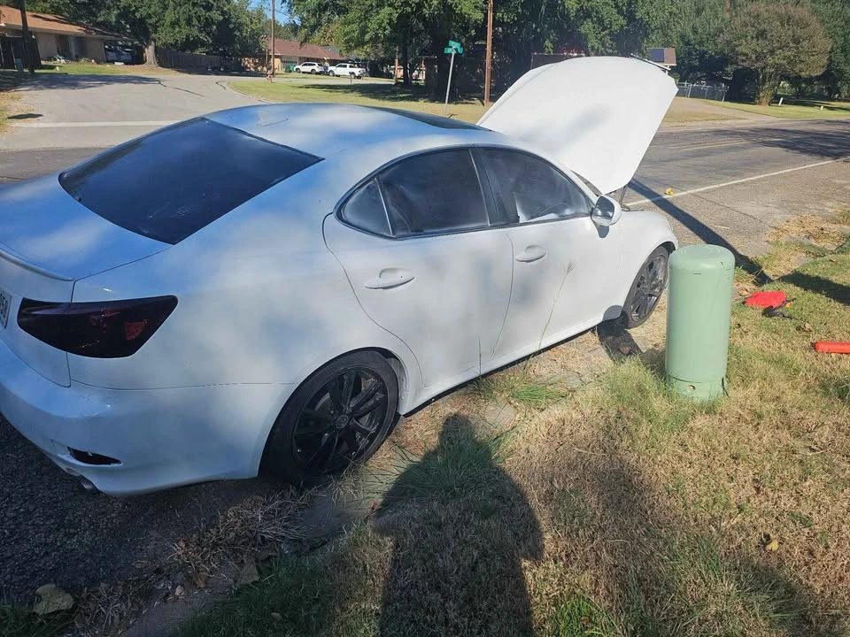 2007 Lexus IS 2nd Gen - Image 4 of 10
