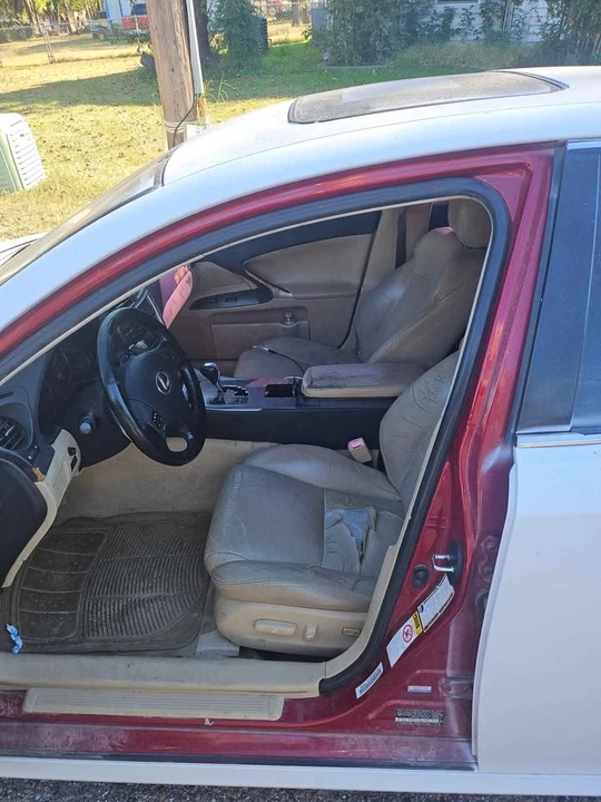 2007 Lexus IS 2nd Gen - Image 6 of 10