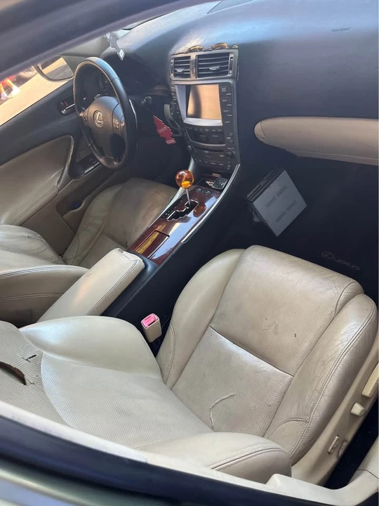 2007 Lexus IS 2nd Gen - Image 6 of 8