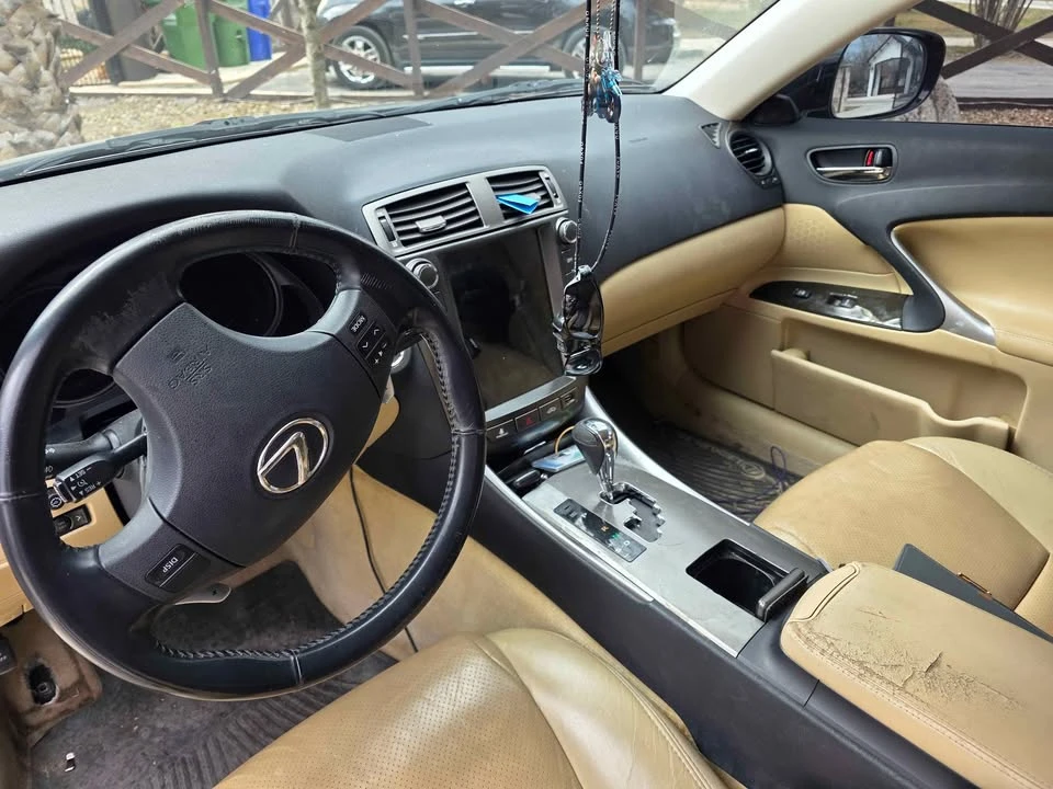 2007 Lexus IS 2nd Gen - Image 7 of 8