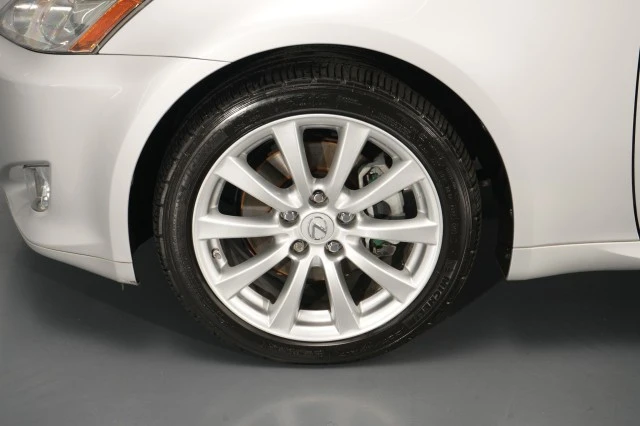 2007 Lexus IS 2nd Gen - Image 20 of 31