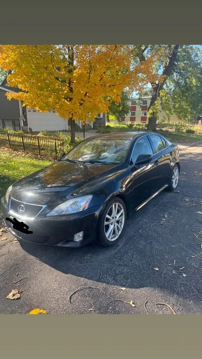 2007 Lexus IS 2nd Gen - Image 2 of 8