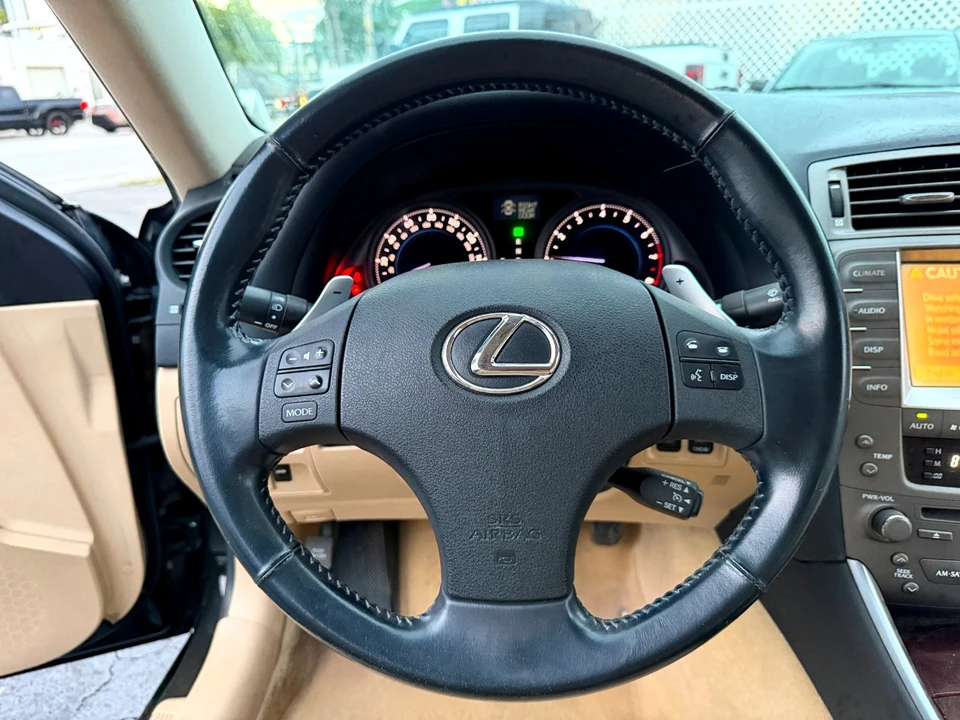 2007 Lexus IS 2nd Gen - Image 23 of 31