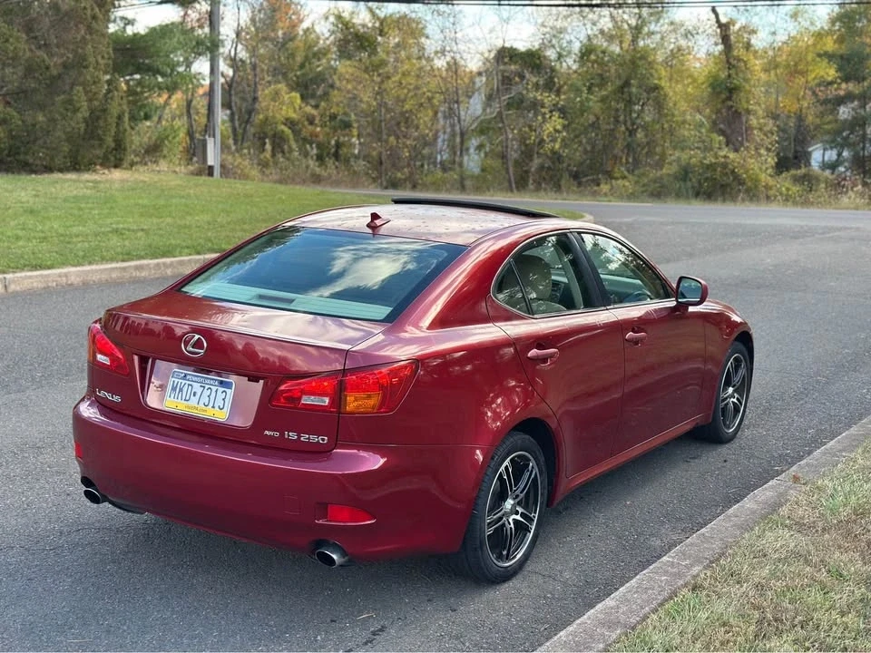 2007 Lexus IS 2nd Gen - Image 4 of 11