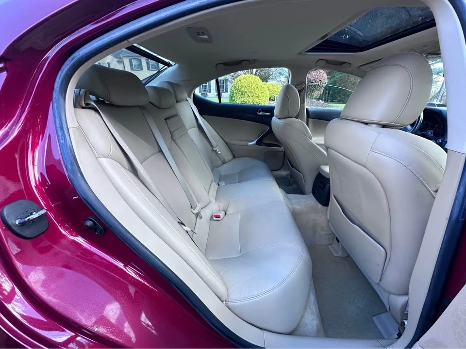 2007 Lexus IS 2nd Gen - Image 7 of 11