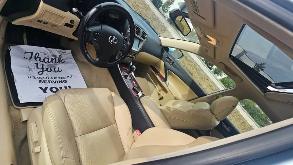 2007 Lexus IS 2nd Gen - Image 11 of 16