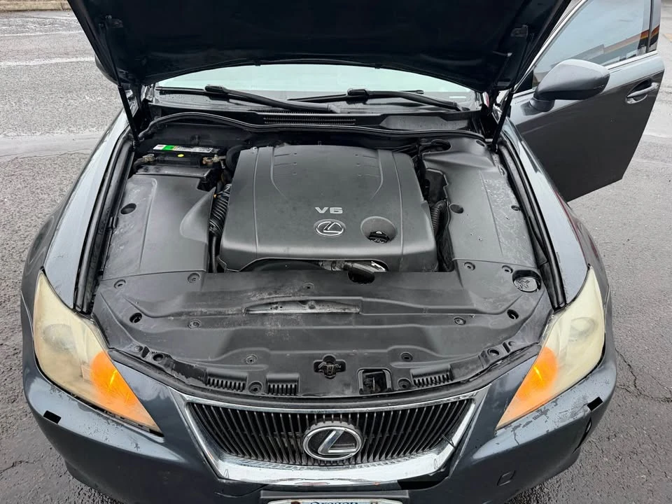 2007 Lexus IS 2nd Gen - Image 8 of 10