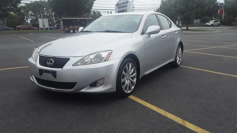 2007 Lexus IS 2nd Gen - Image 12 of 14
