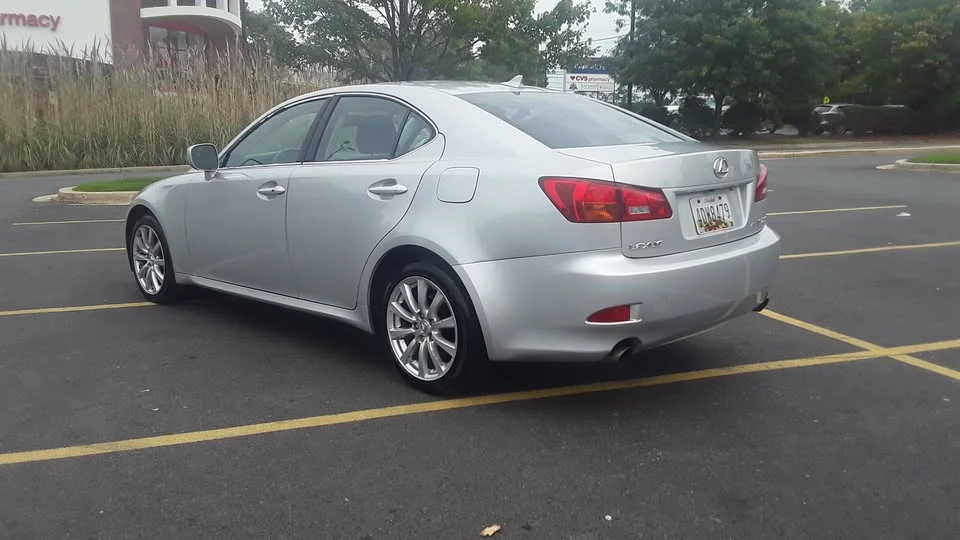 2007 Lexus IS 2nd Gen - Image 8 of 14