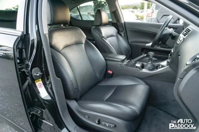 2007 Lexus IS 2nd Gen - Image 14 of 21