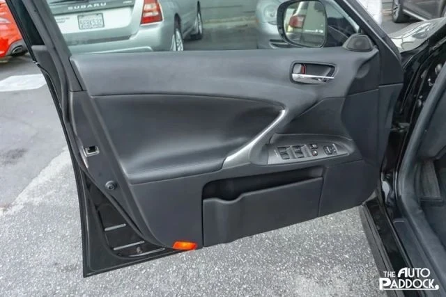 2007 Lexus IS 2nd Gen - Image 10 of 21