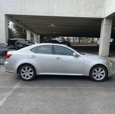 2007 Lexus IS 2nd Gen - Image 5 of 7