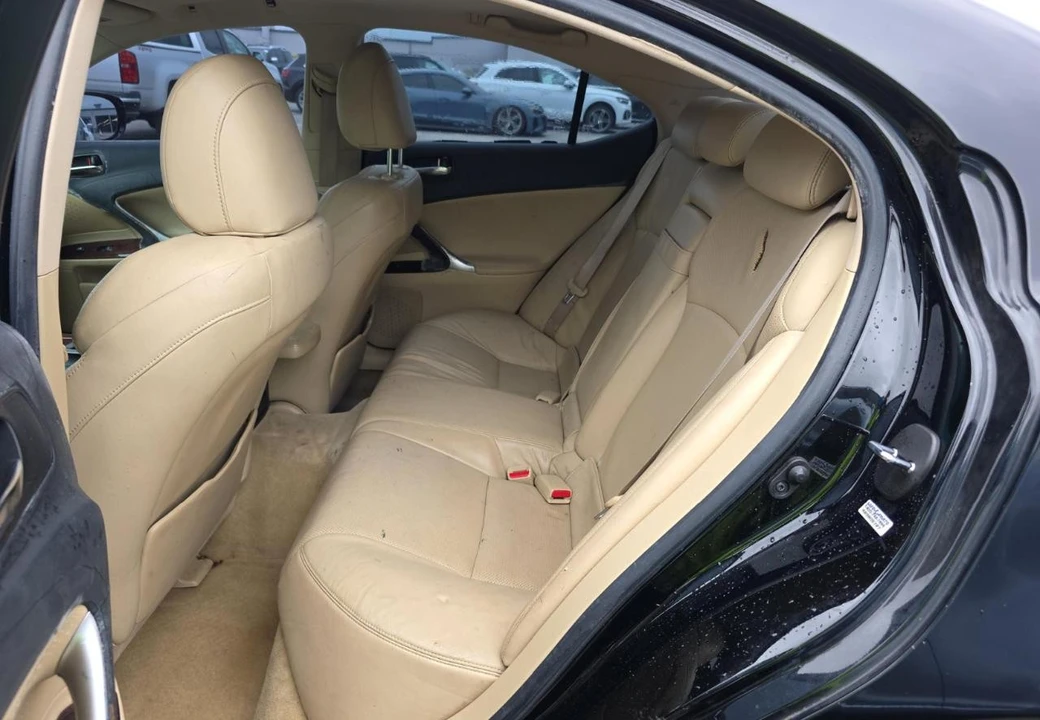 2007 Lexus IS 2nd Gen - Image 13 of 16