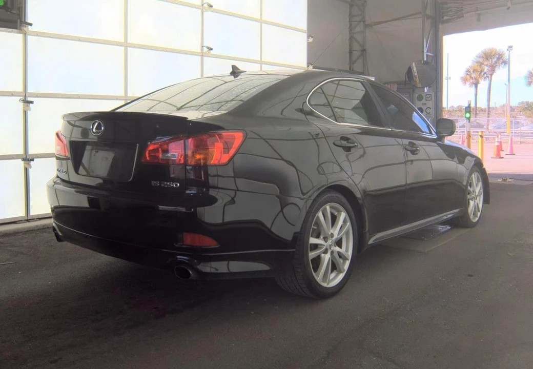 2007 Lexus IS 2nd Gen - Image 4 of 16
