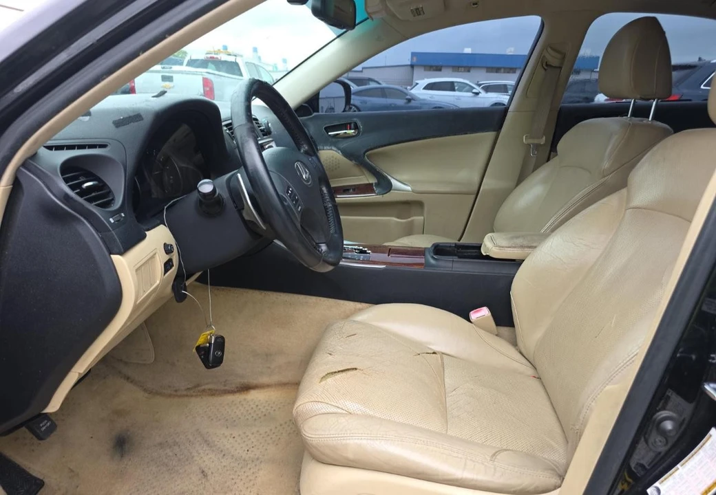 2007 Lexus IS 2nd Gen - Image 9 of 16