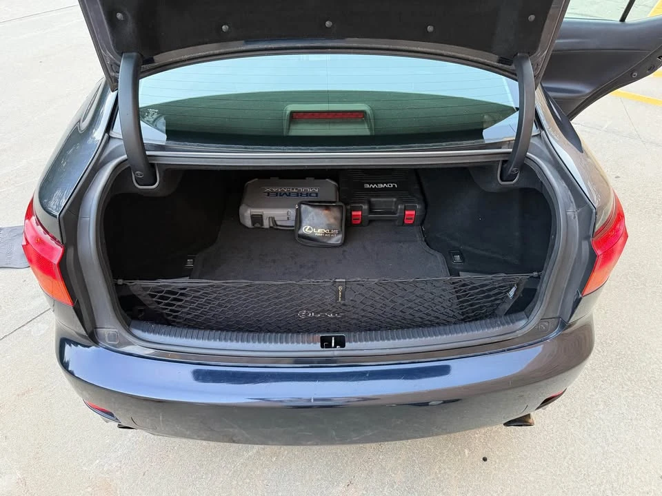 2007 Lexus IS 2nd Gen - Image 17 of 20