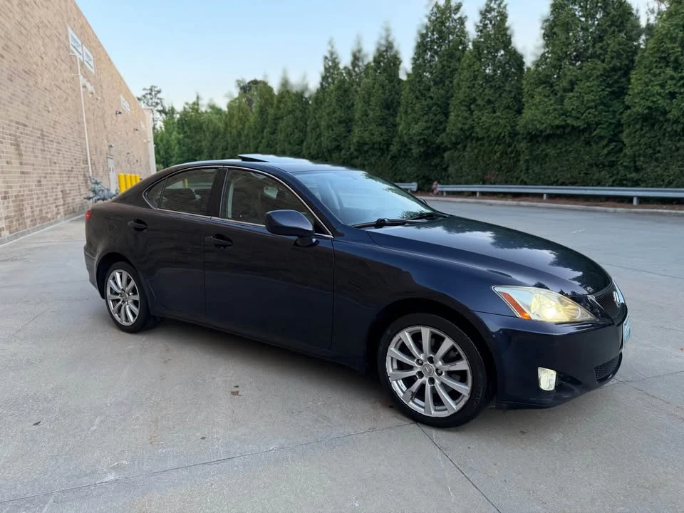 2007 Lexus IS 2nd Gen - Image 4 of 20