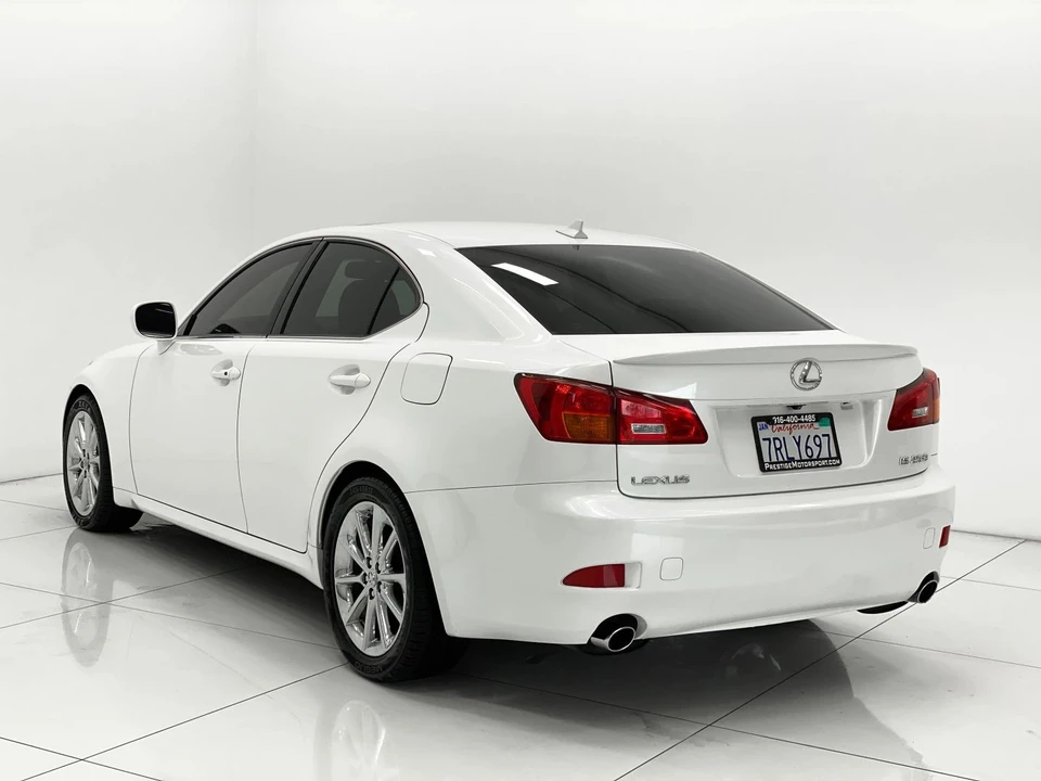 2007 Lexus IS 2nd Gen - Image 8 of 21