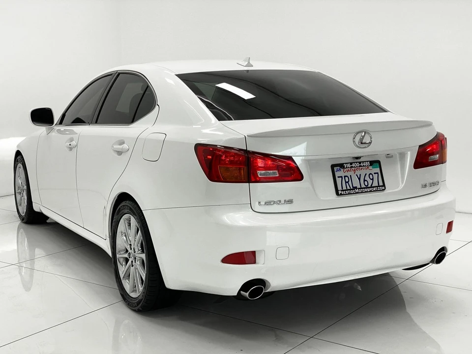 2007 Lexus IS 2nd Gen - Image 12 of 21
