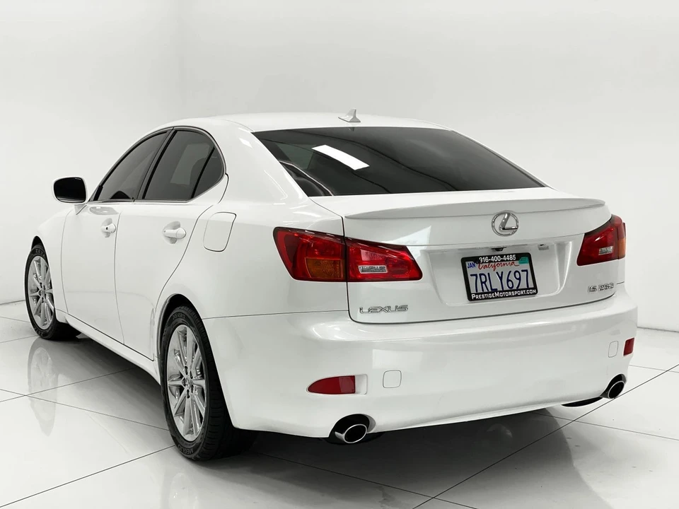2007 Lexus IS 2nd Gen - Image 4 of 21