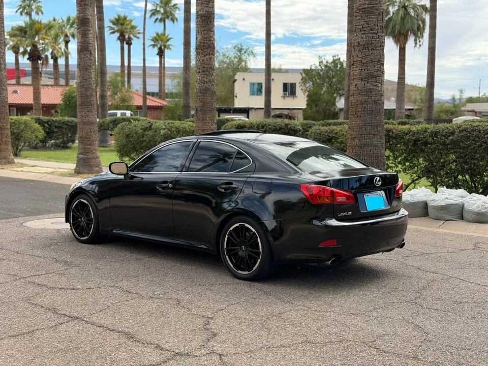 2007 Lexus IS 2nd Gen - Image 6 of 12