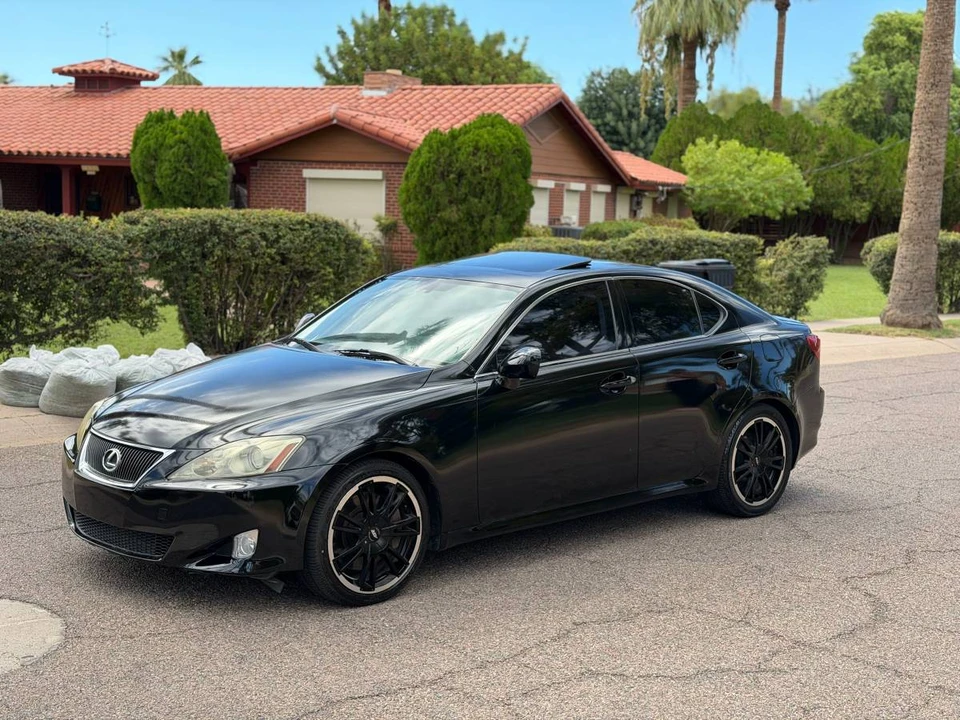 2007 Lexus IS 2nd Gen - Image 2 of 12