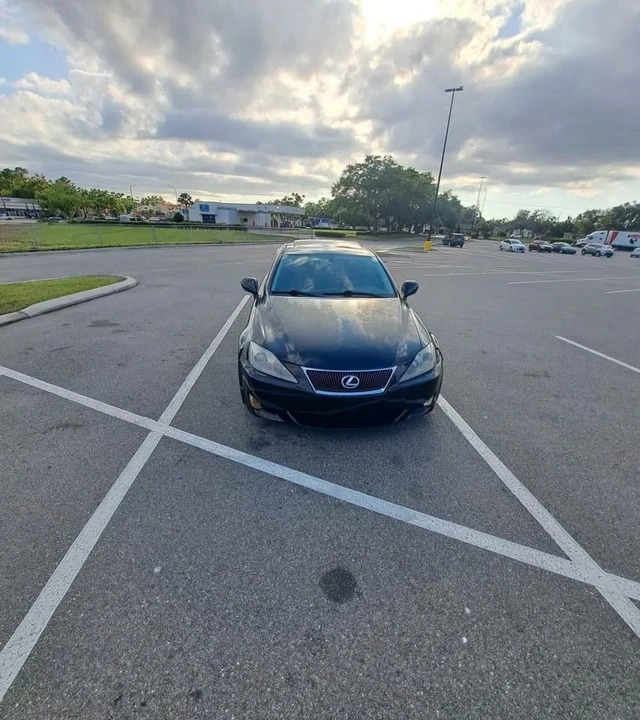 2007 Lexus IS 2nd Gen - Image 3 of 13