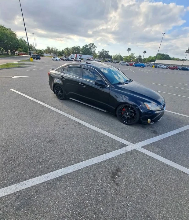2007 Lexus IS 2nd Gen - Image 2 of 13
