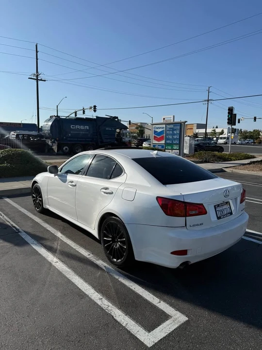 2007 Lexus IS 2nd Gen - Image 2 of 9