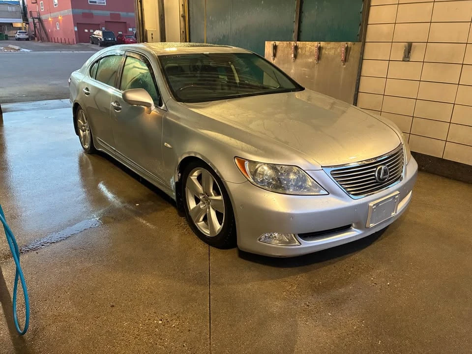 2007 Lexus LS 4th Gen - Image 3 of 11