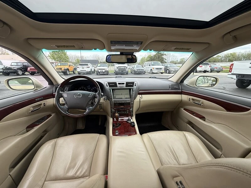 2007 Lexus LS 4th Gen - Image 8 of 16