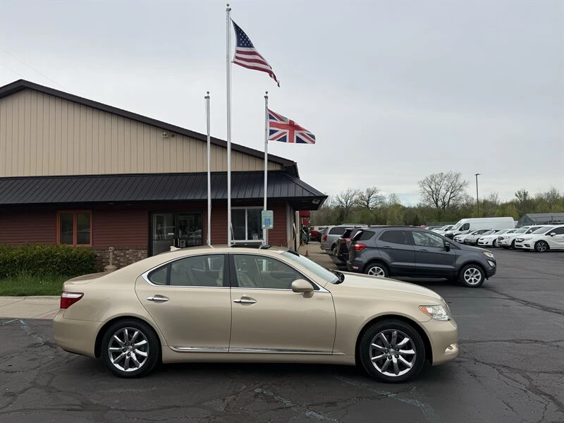 2007 Lexus LS 4th Gen - Image 2 of 16