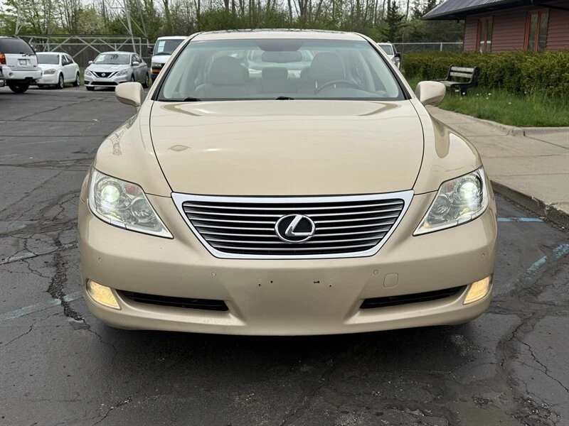 2007 Lexus LS 4th Gen - Image 4 of 16