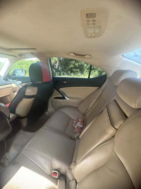2007 Lexus LS 4th Gen - Image 7 of 11