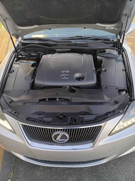 2007 Lexus LS 4th Gen - Image 2 of 15