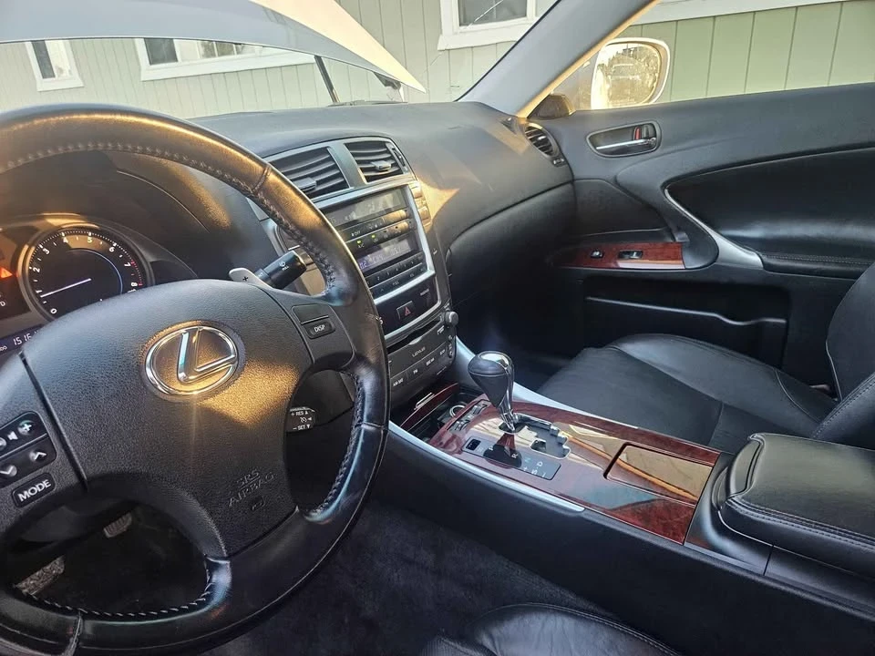 2007 Lexus LS 4th Gen - Image 14 of 15