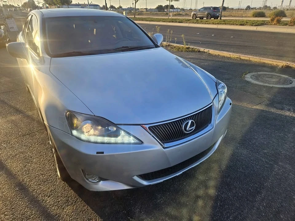 2007 Lexus LS 4th Gen - Image 9 of 15