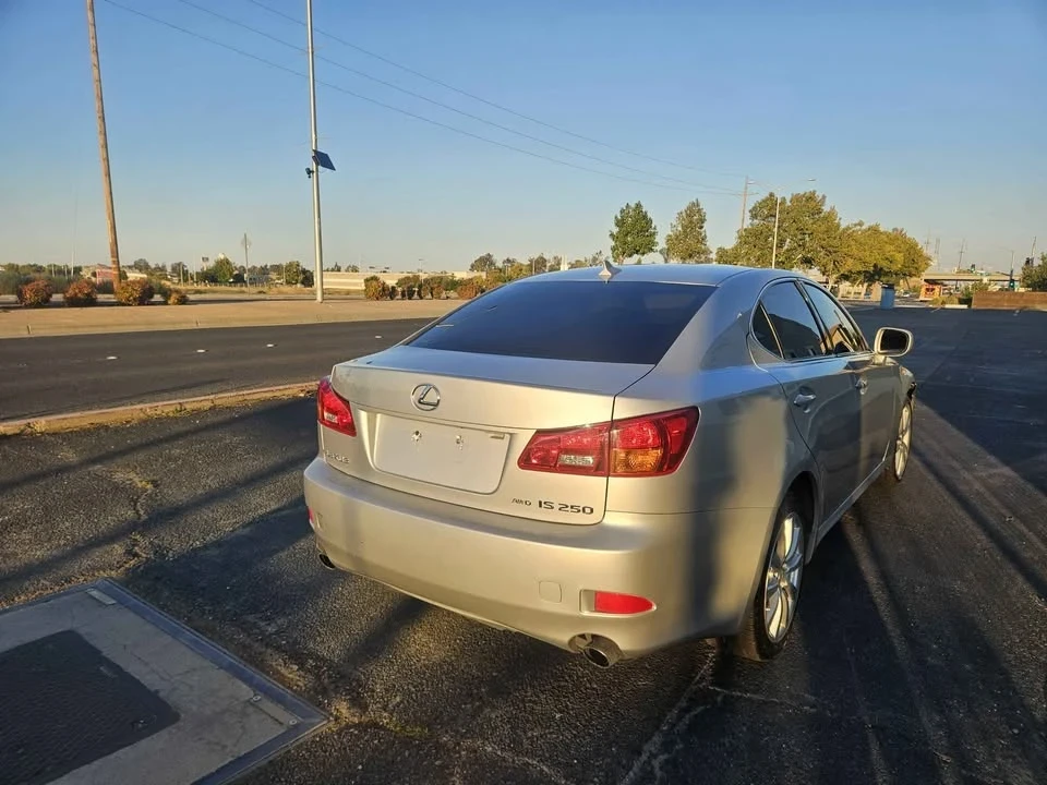 2007 Lexus LS 4th Gen - Image 13 of 15