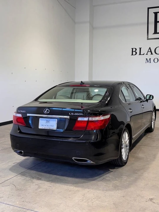 2007 Lexus LS 4th Gen - Image 17 of 19