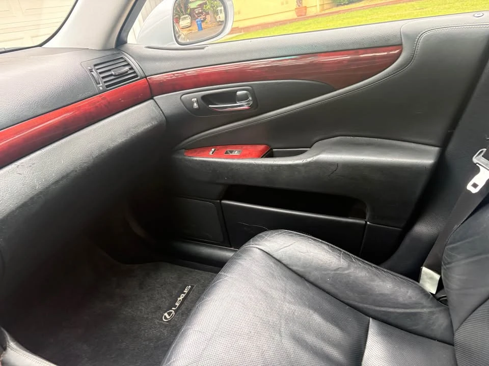 2007 Lexus LS 4th Gen - Image 6 of 8