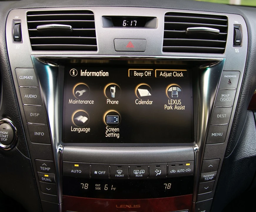 2007 Lexus LS 4th Gen - Image 14 of 19
