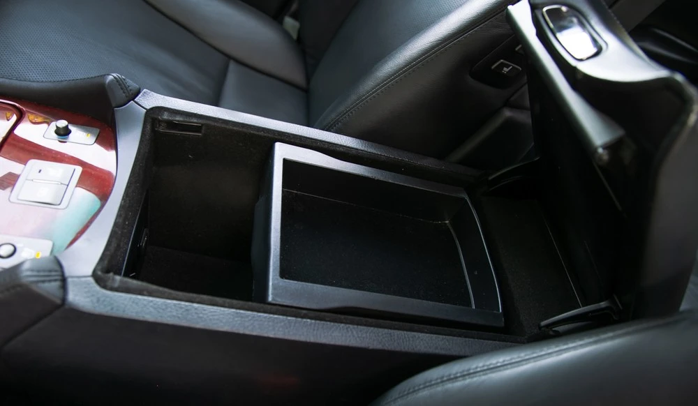 2007 Lexus LS 4th Gen - Image 16 of 19