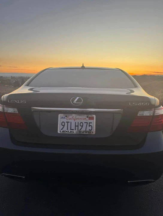 2007 Lexus LS 4th Gen - Image 4 of 10