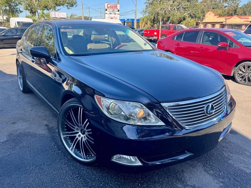 2007 Lexus LS 4th Gen - Image 10 of 20