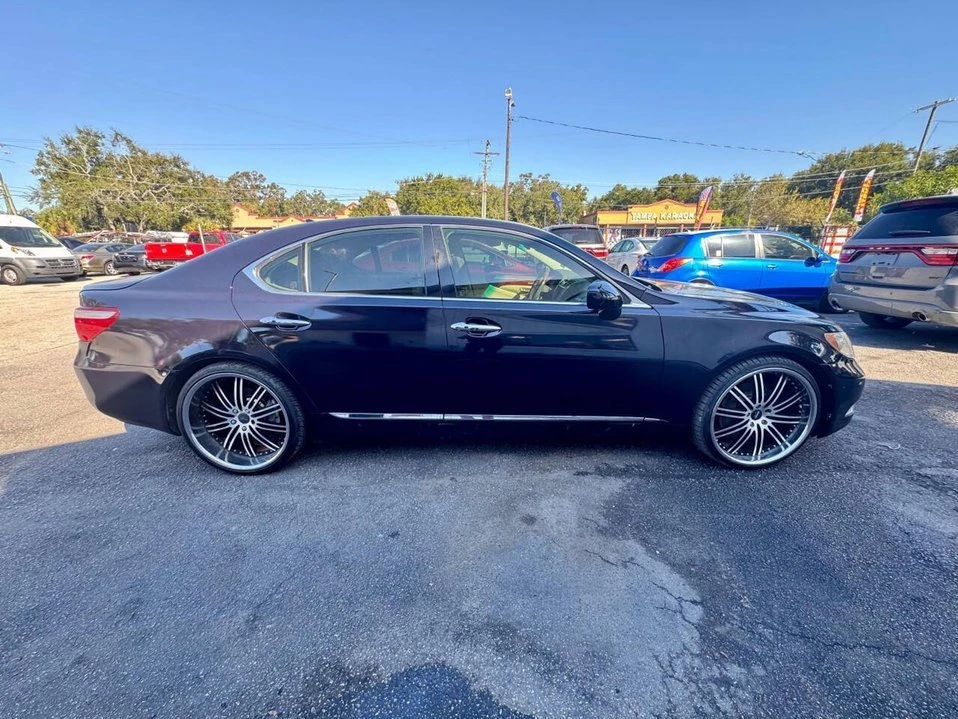 2007 Lexus LS 4th Gen - Image 14 of 20