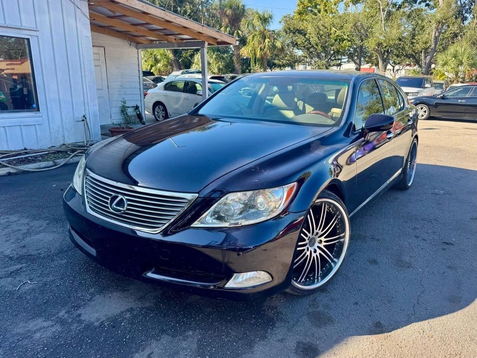 2007 Lexus LS 4th Gen - Image 9 of 20