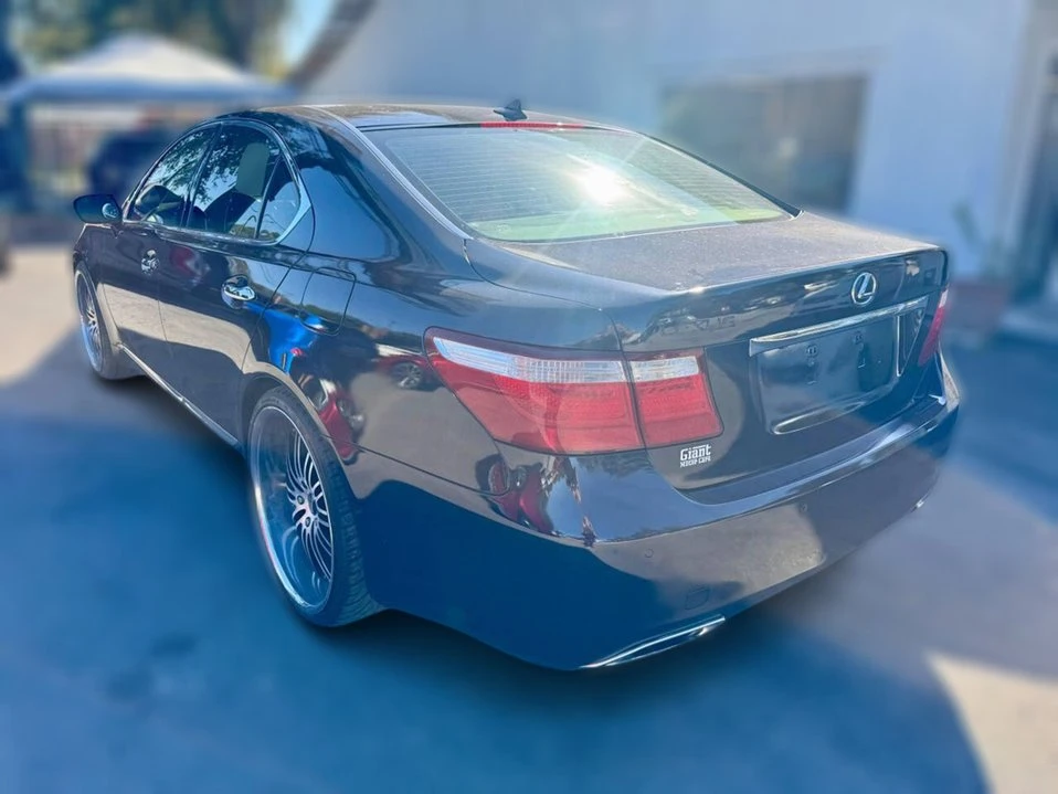 2007 Lexus LS 4th Gen - Image 7 of 20