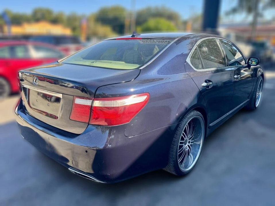 2007 Lexus LS 4th Gen - Image 5 of 20