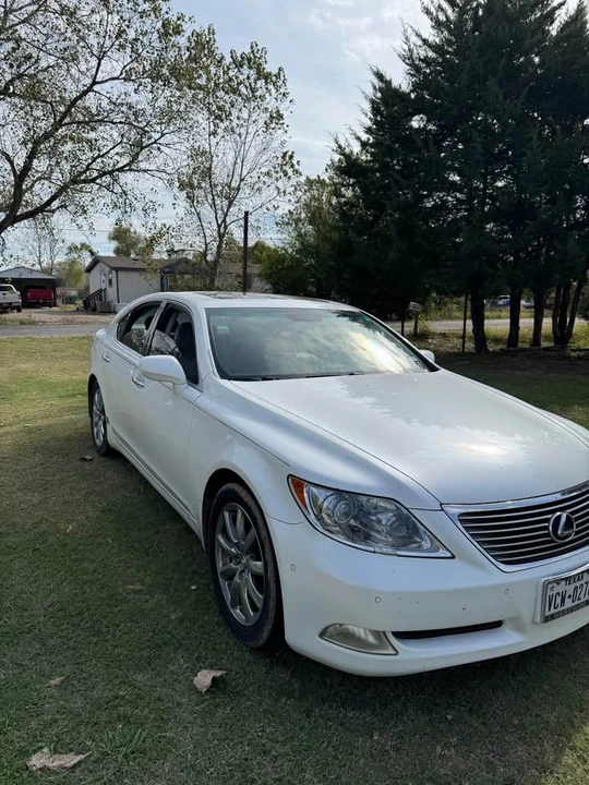 2007 Lexus LS 4th Gen - Image 4 of 7